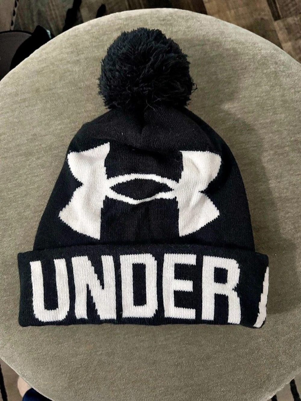 Under Armour Halftime Pom Beanie Black & White